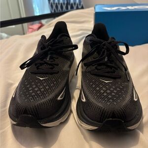 Hoka Women's Clifton 9